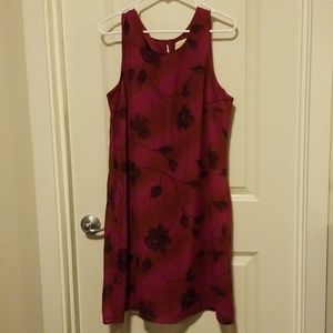 Sleeveless light dress